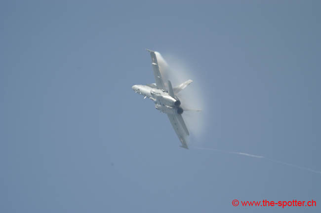 Swiss-F-18C (29)