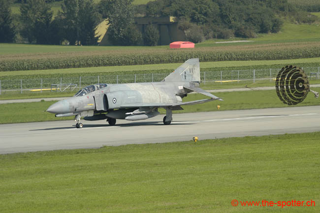 F-4phantom (3)