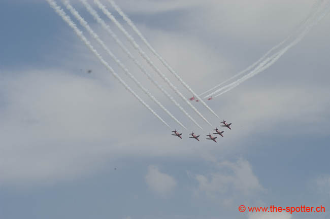 Red-Arrows (37)