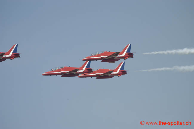 Red-Arrows (38)