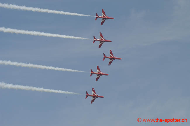 Red-Arrows (41)