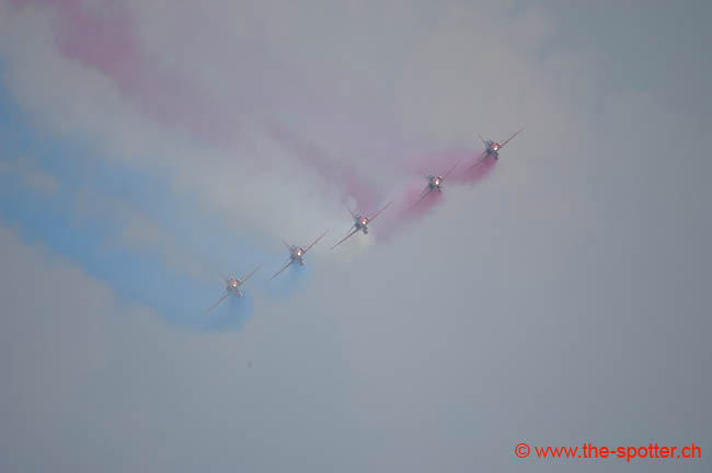 Red-Arrows (48)