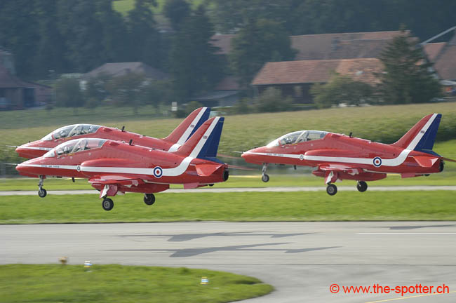 Red-Arrows (71)
