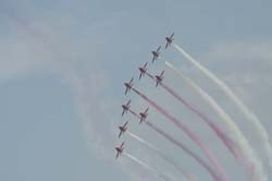 Red-Arrows (13)