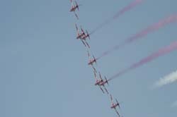 Red-Arrows (16)
