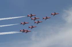 Red-Arrows (20)
