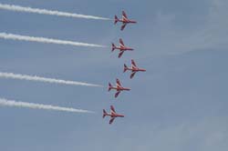 Red-Arrows (41)