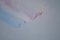 Red-Arrows (48)