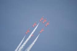 Red-Arrows (60)