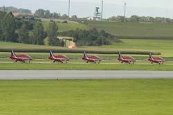 Red-Arrows (9)