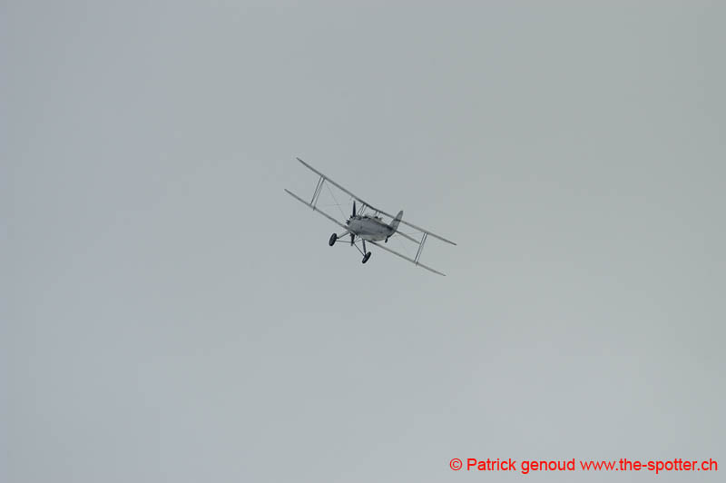 YVAIR05 in flight-1005