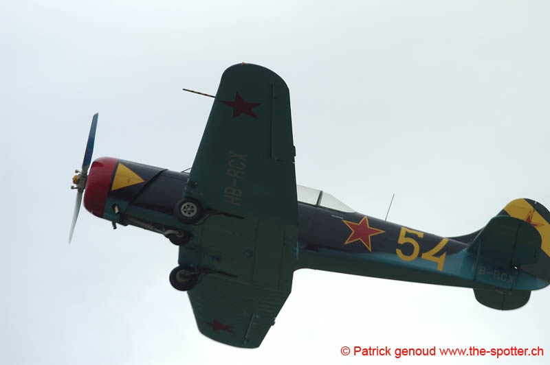YVAIR05 in flight-1011