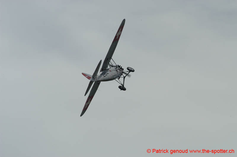 YVAIR05 in flight-1025