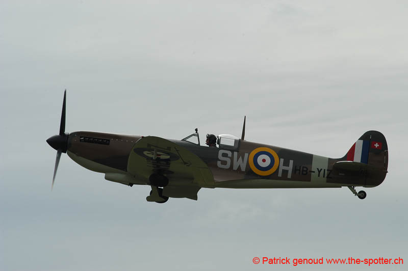 YVAIR05 in flight-1045