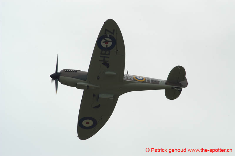 YVAIR05 in flight-1048