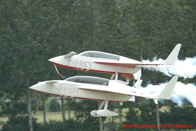 YVAIR05 in flight-1051