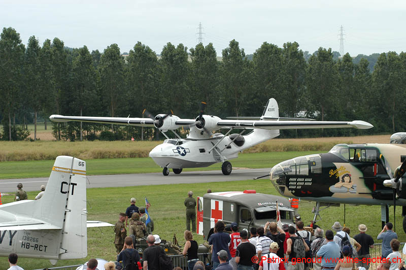 YVAIR05 in flight-1064