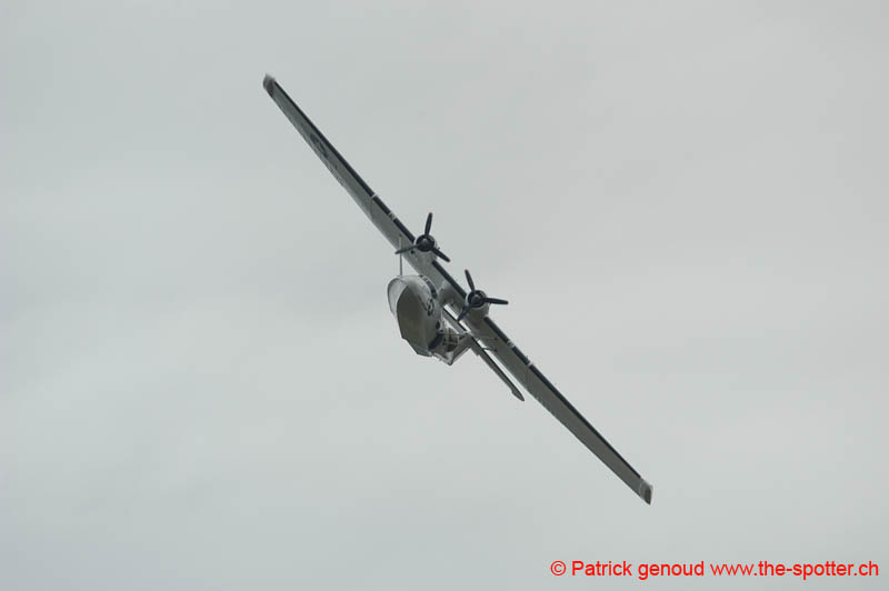YVAIR05 in flight-1072