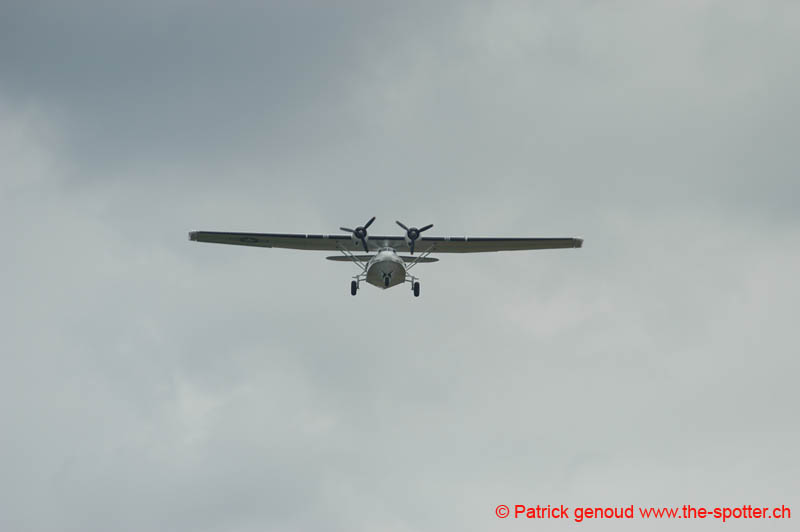 YVAIR05 in flight-1075