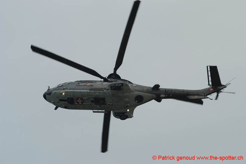 YVAIR05 in flight-1114