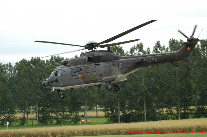 YVAIR05 in flight-1120