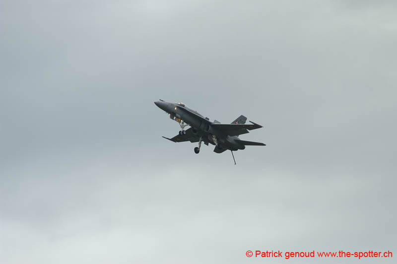 YVAIR05 in flight-1171