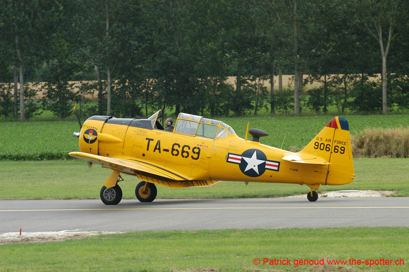 YVAIR05 in flight-1196