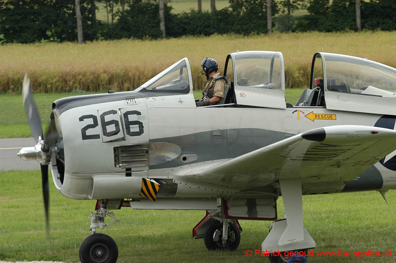 YVAIR05 in flight-1204