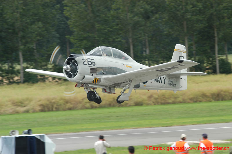 YVAIR05 in flight-1207