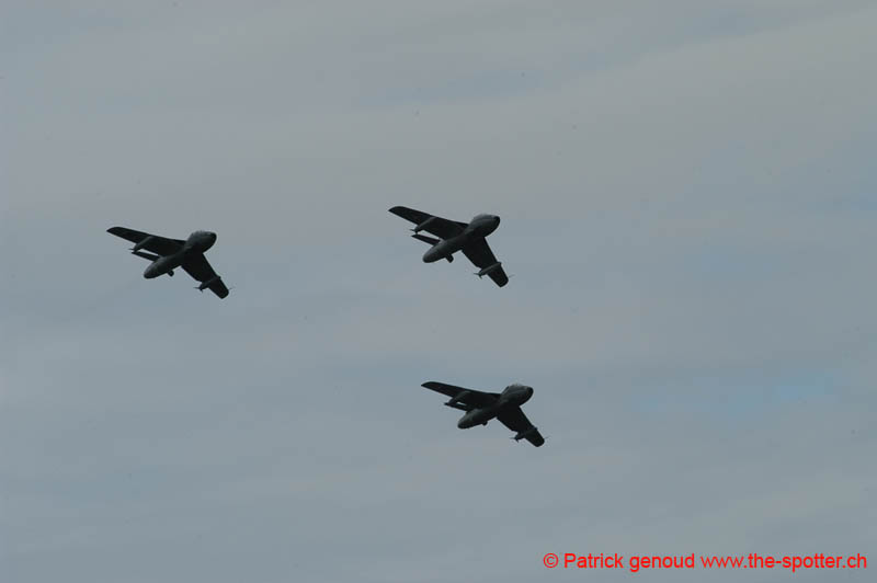 YVAIR05 in flight-1220
