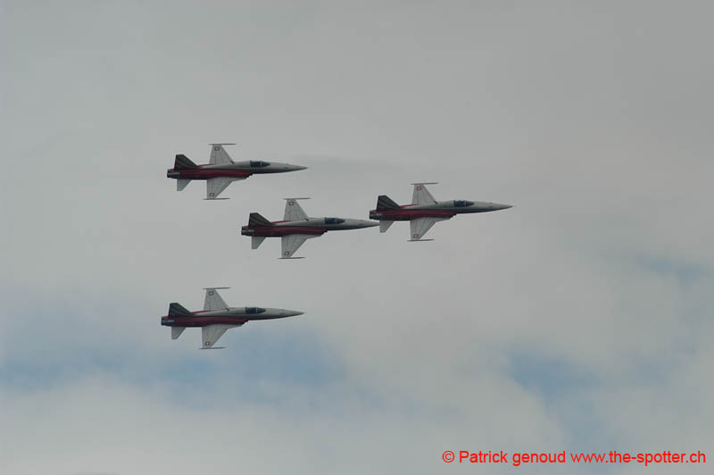 YVAIR05 in flight-1239