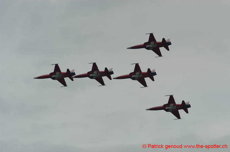 YVAIR05 in flight-1242