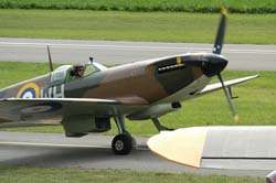 YVAIR05 in flight-1041