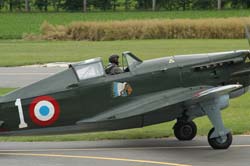 YVAIR05 in flight-1211