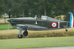 YVAIR05 in flight-1214