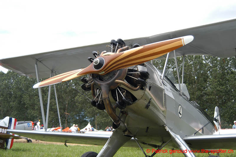YVAIR05-static-1025