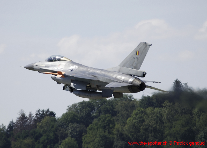 Falcon VS Hornet 23-24.08112