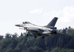 Falcon VS Hornet 23-24.08140