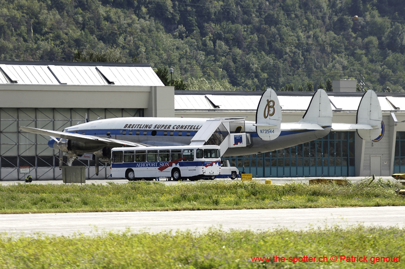 super constellation N73544  100