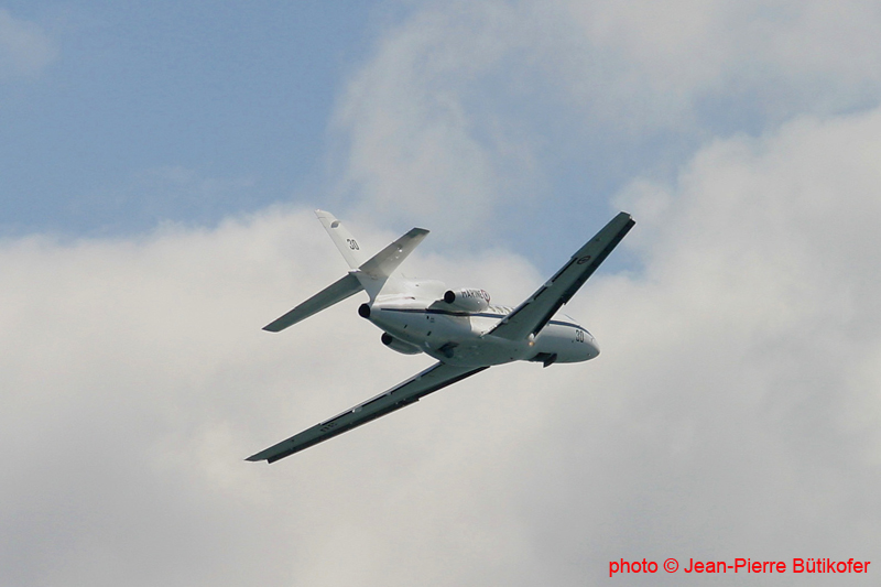 Douarnenez 060727 005-Dassault Falcon 50M