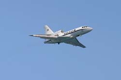 Douarnenez 060727 001-Dassault Falcon 50M