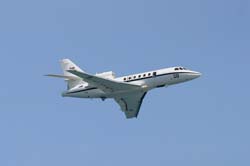 Douarnenez 060727 002-Dassault Falcon 50M