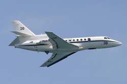 Douarnenez 060727 003-Dassault Falcon 50M