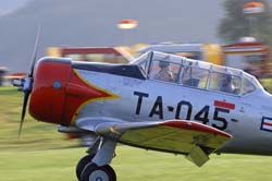 bex1-07104