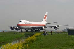 AMS 070425 42-Boeing B-747 PH-MCN Martinair Cargo