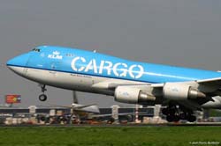AMS 070425 54-Boeing B-747 PH-CKC KLM Cargo