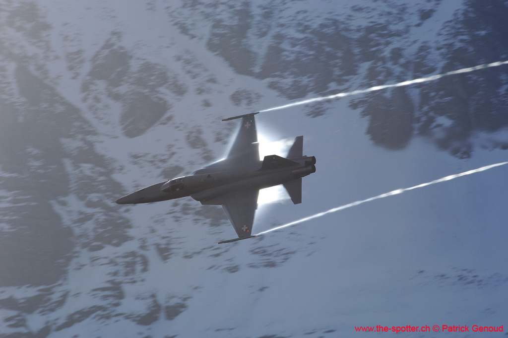 axalp-09-10-164