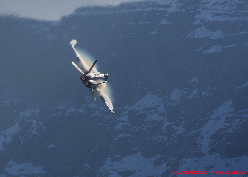 axalp-09-10-220