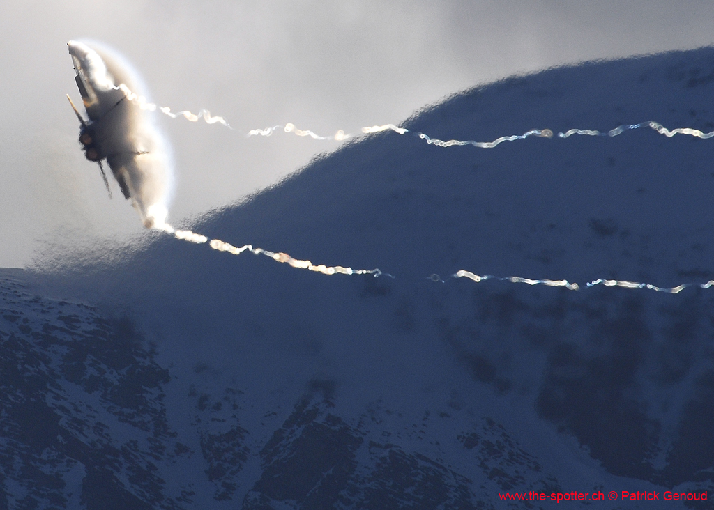 axalp-09-10-275