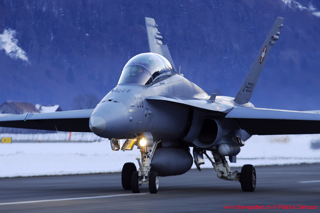 eurofighter-27-11-211